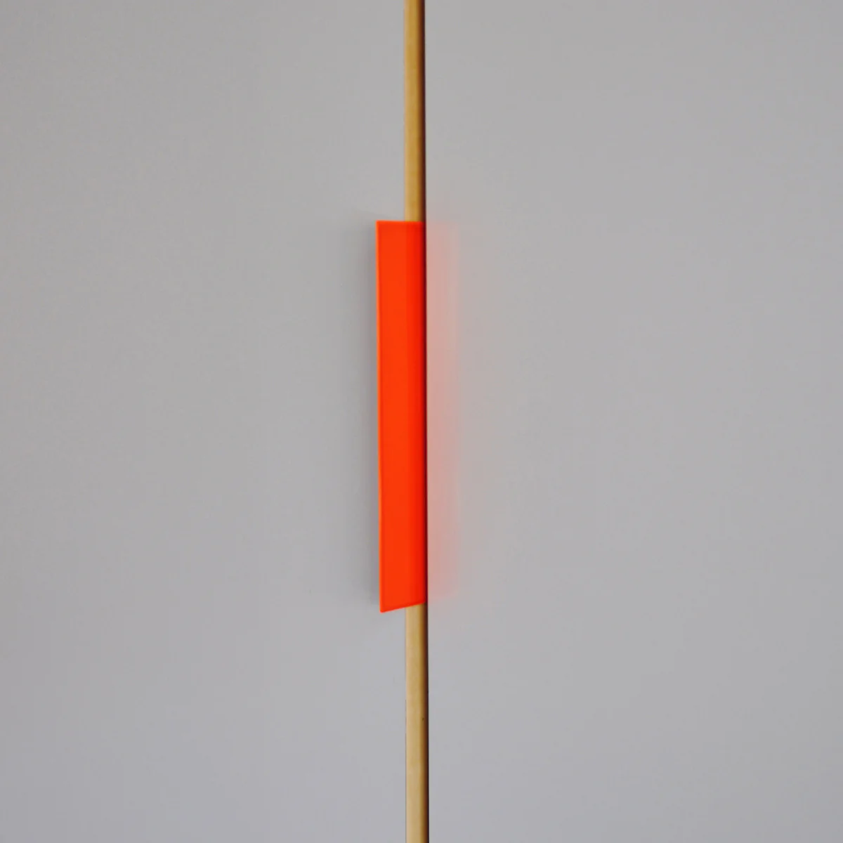 griffleiste 01 / handle 01 neon rot