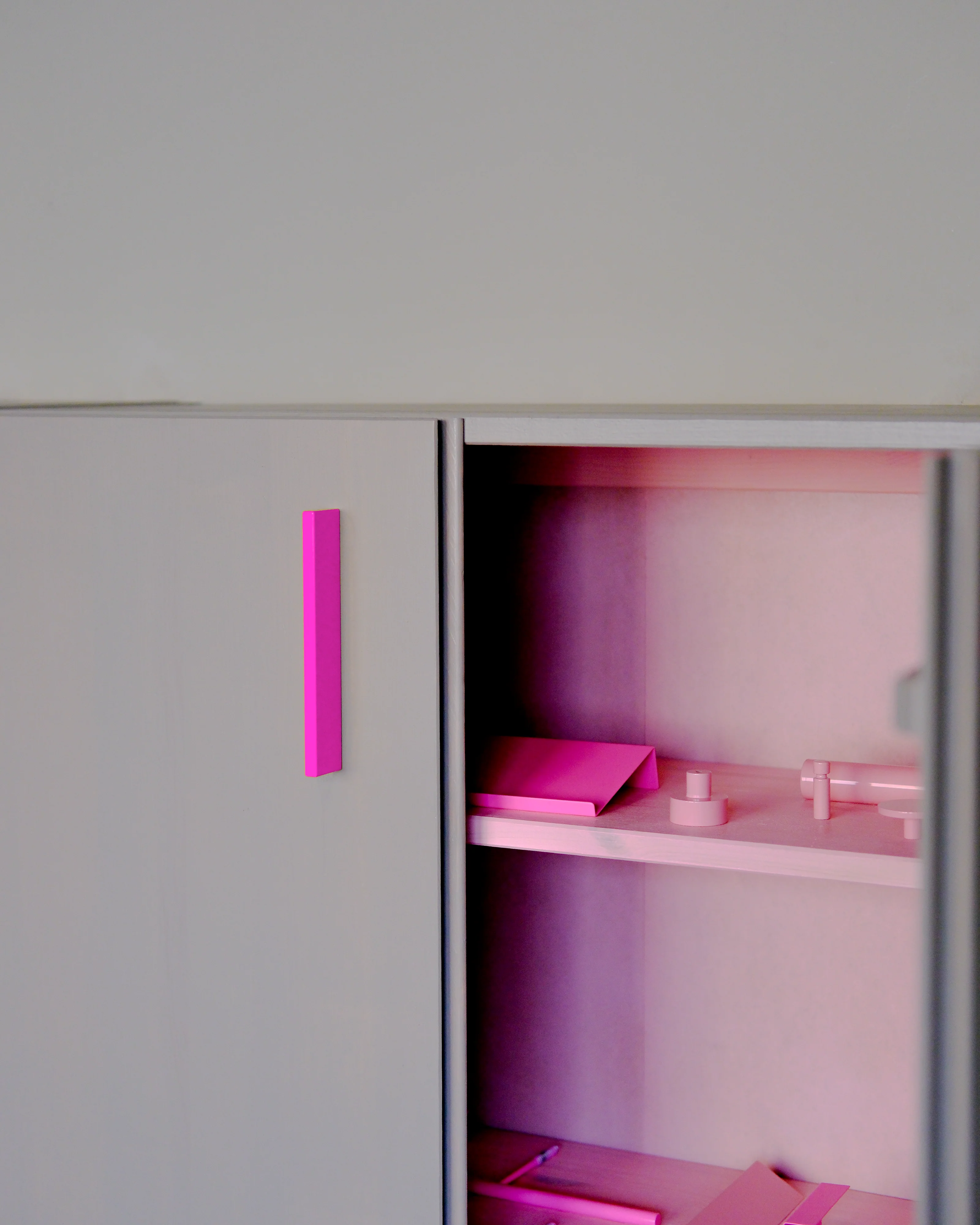 griffleiste 04/ handle 04 neon pink - Image 2